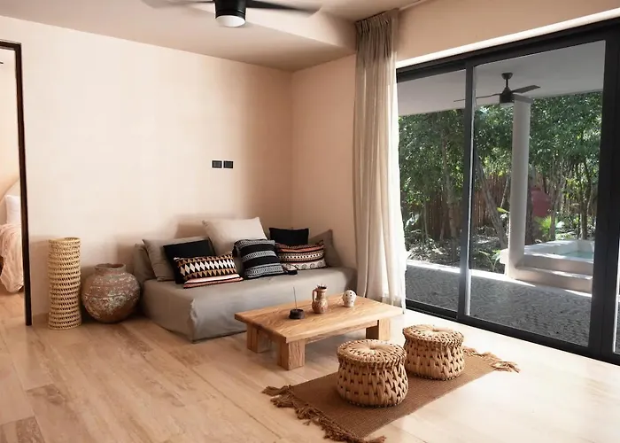 Bt Homes - - Selva Holistika Con Piscina Privada